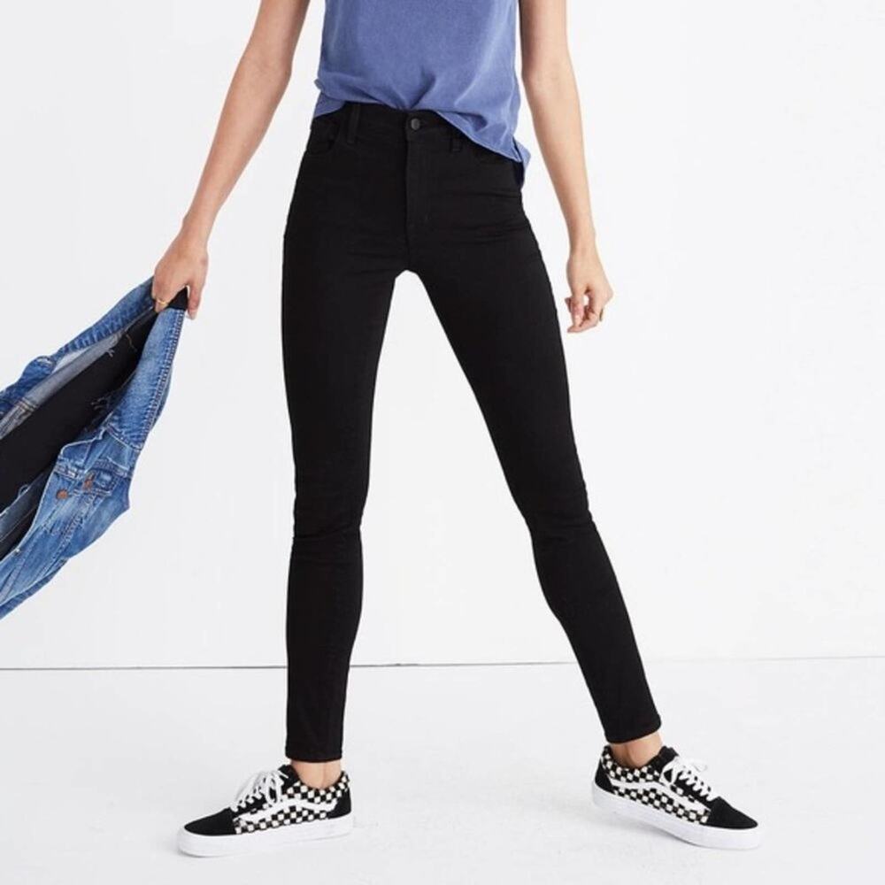 Madewell Roadtripper Jeans in Bennett Black Size 24
